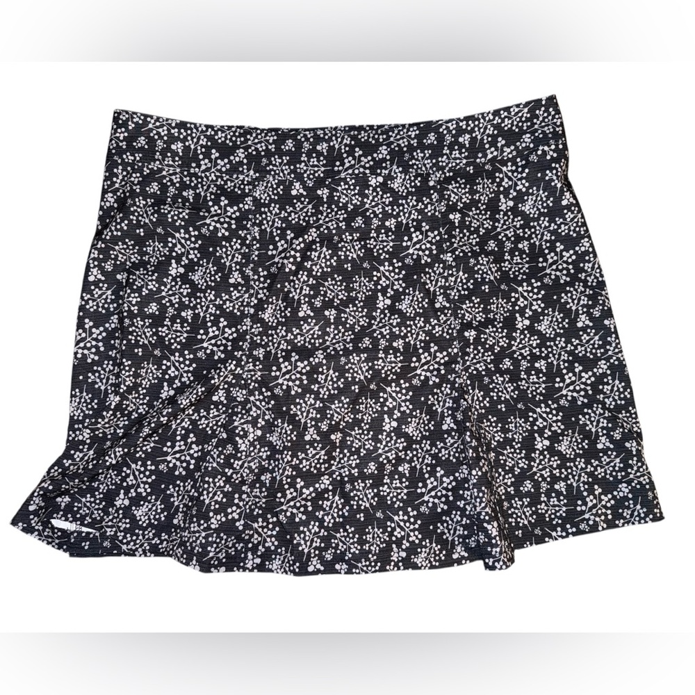 RipSkirt Hawaii Farmhouse Twigs black floral print women’s sz Large